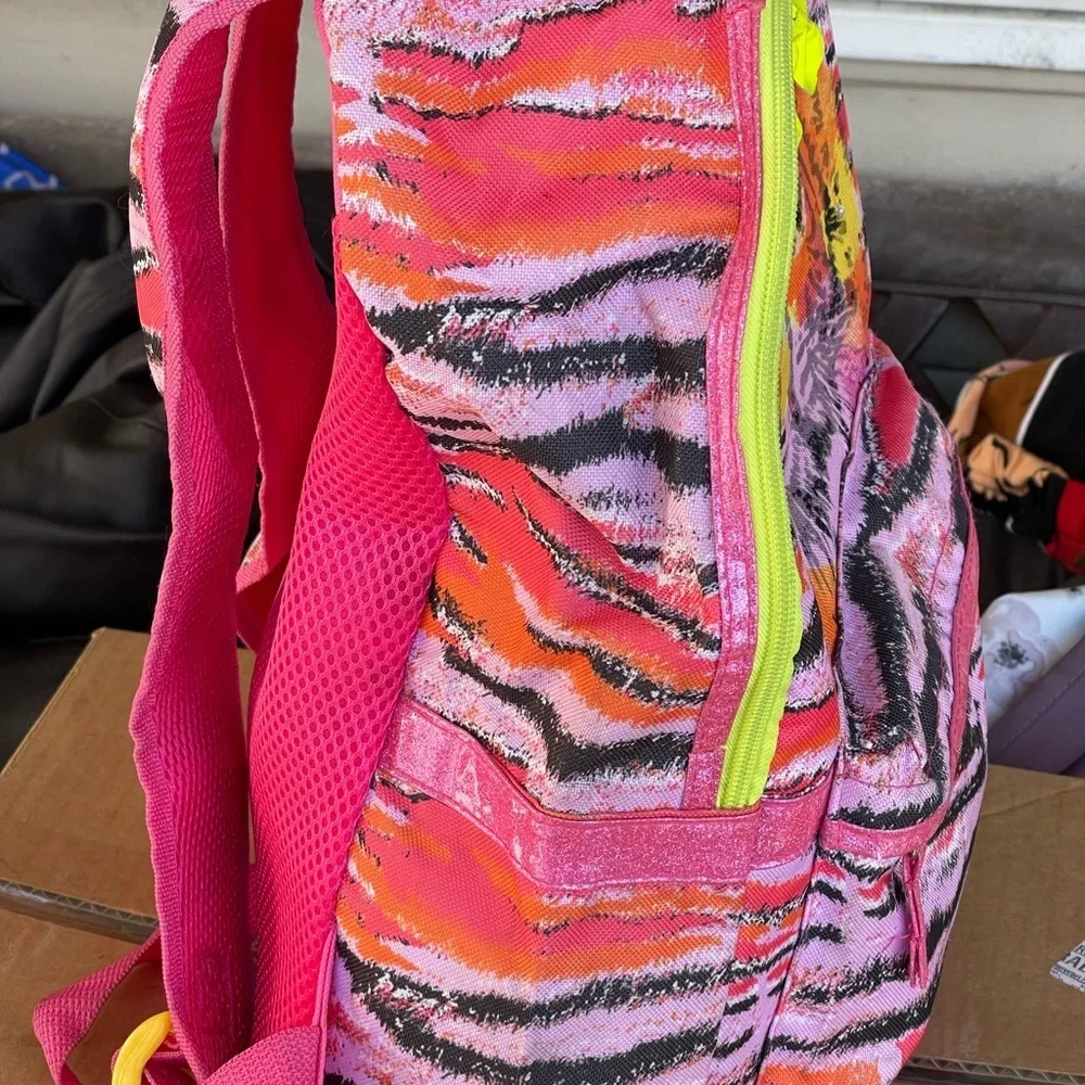 ICU Girls' Tyger in The Myst Backpack, Pink, One